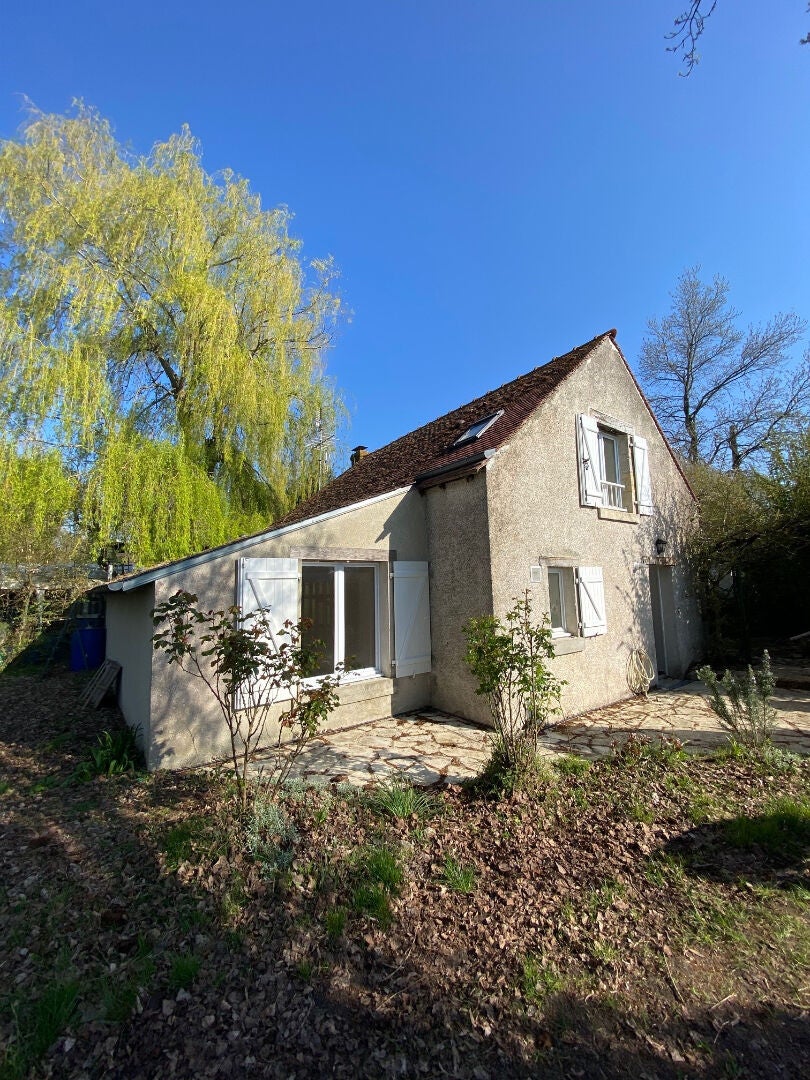Maison Rue du Grand Fouqueau à Traînou