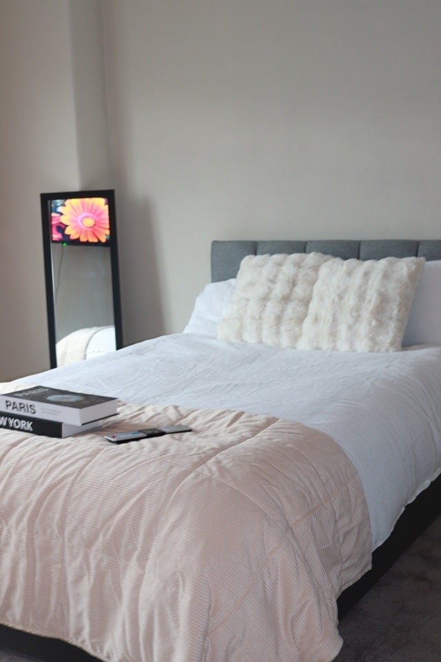 Room Gorton Road in Liverpool