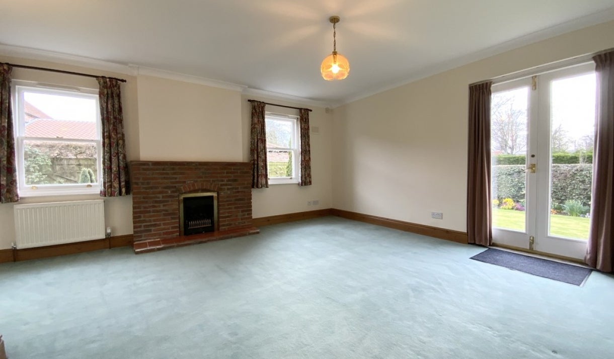 Flat Enclosure Gardens in Heslington