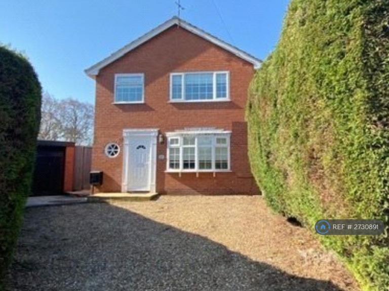 House Buerton Close in Oxton