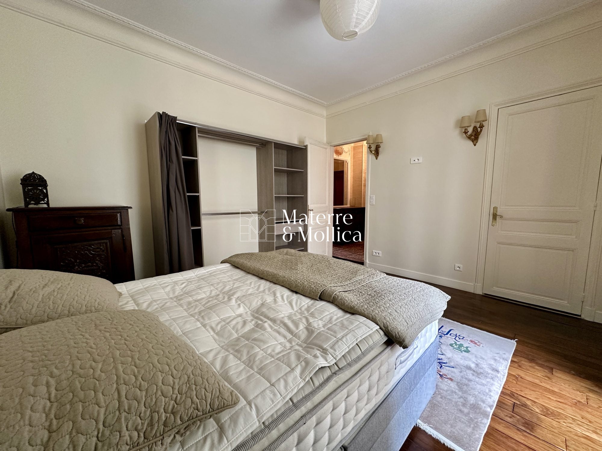 Appartement Rue Vercingétorix à Paris