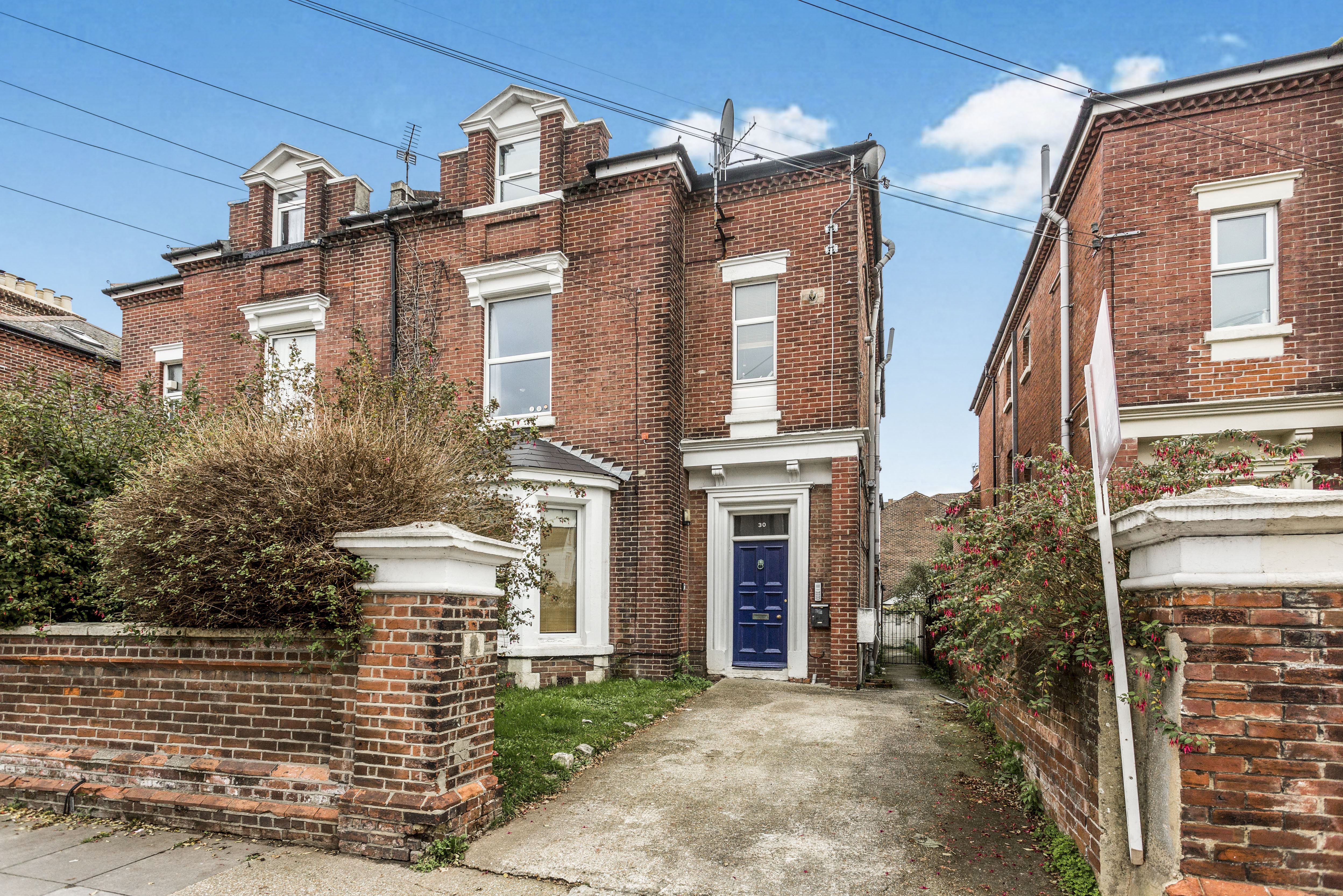 Flat St Andrews Road in Portsmouth