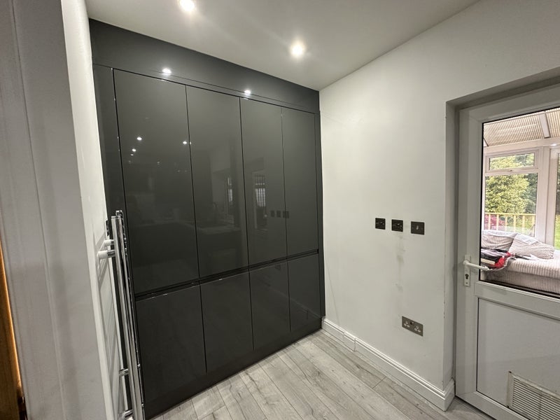 Room Cranmore Road in Metropolitan Borough of Solihull