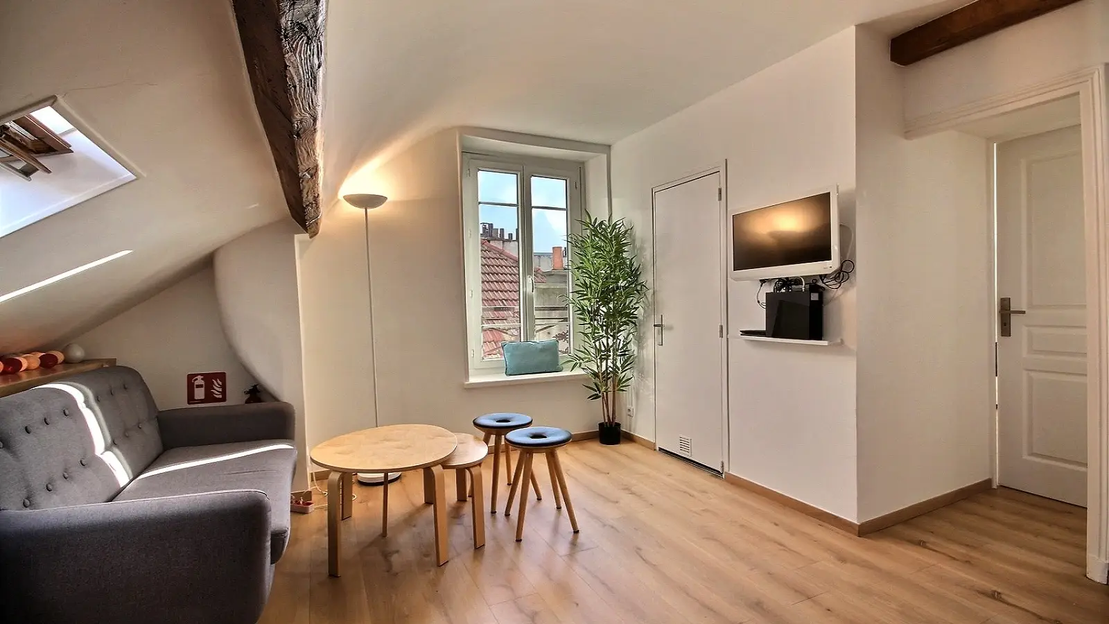 Appartement Rue de la Roquette à Paris