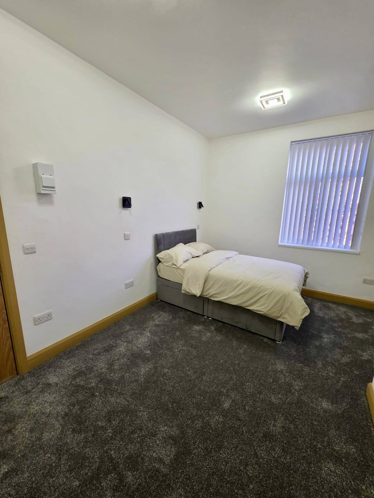 Room Park Hill in Rochdale