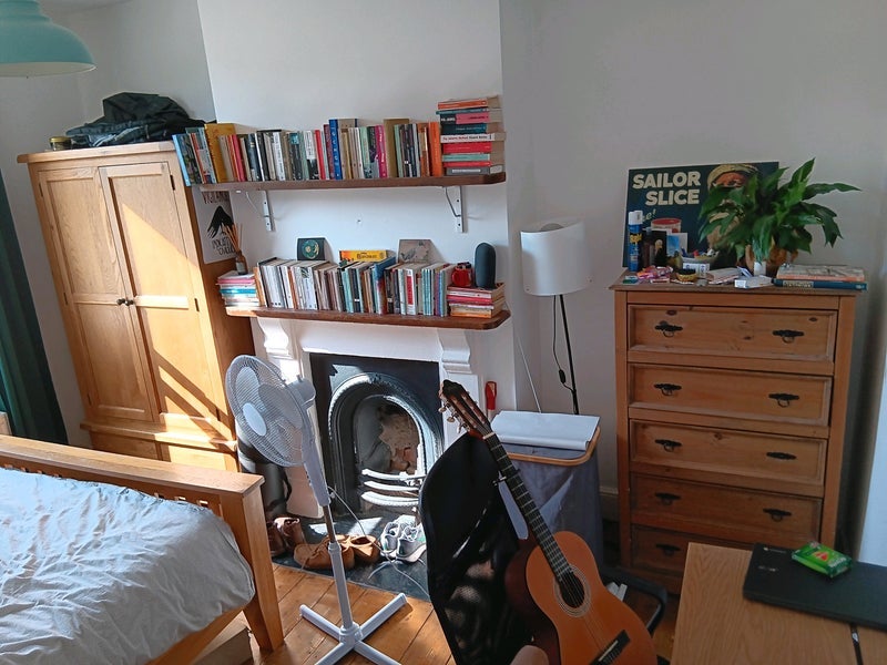 Room Gloucester Road in Bristol
