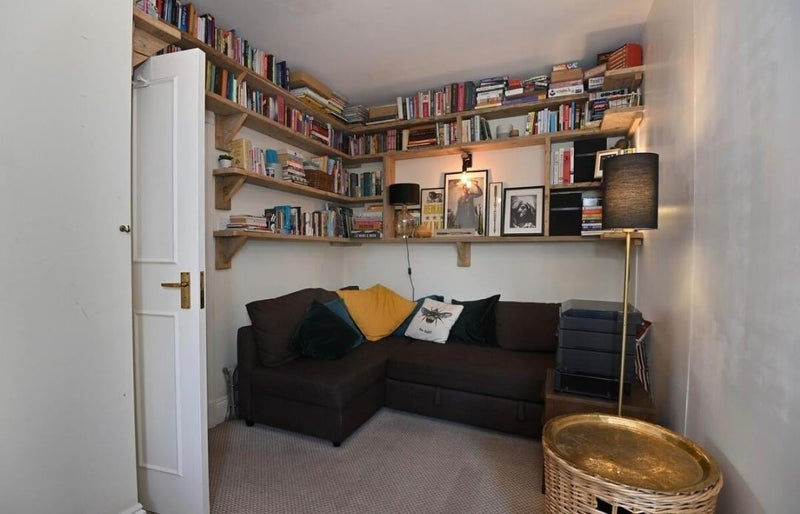 Room St Margaret's Grove in Greater London