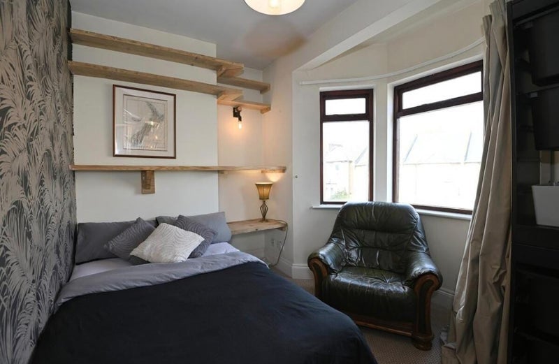 Room St Margaret's Grove in Greater London
