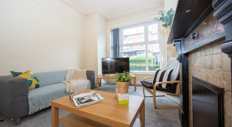House Hessle Mount in Leeds