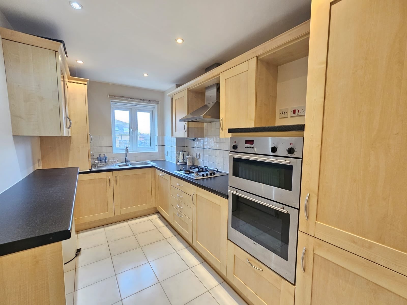 Flat Hulse Road in Southampton