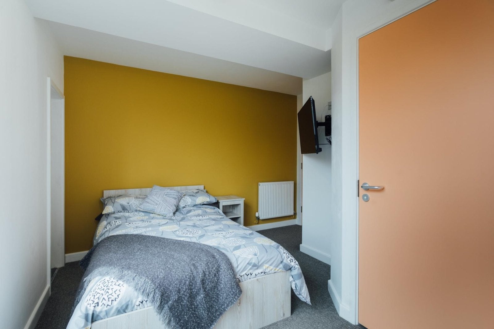 Room Devonshire Lane in Charnwood