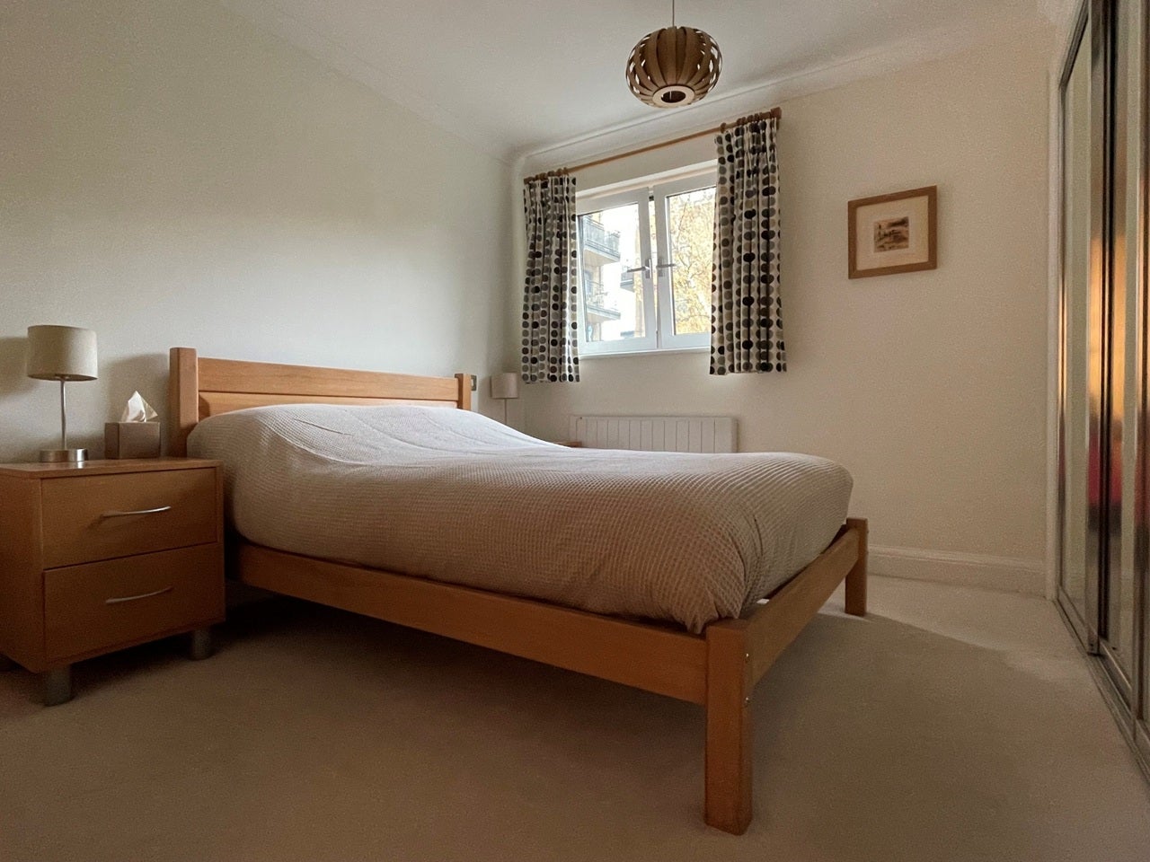 Flat Jacob Street in Greater London