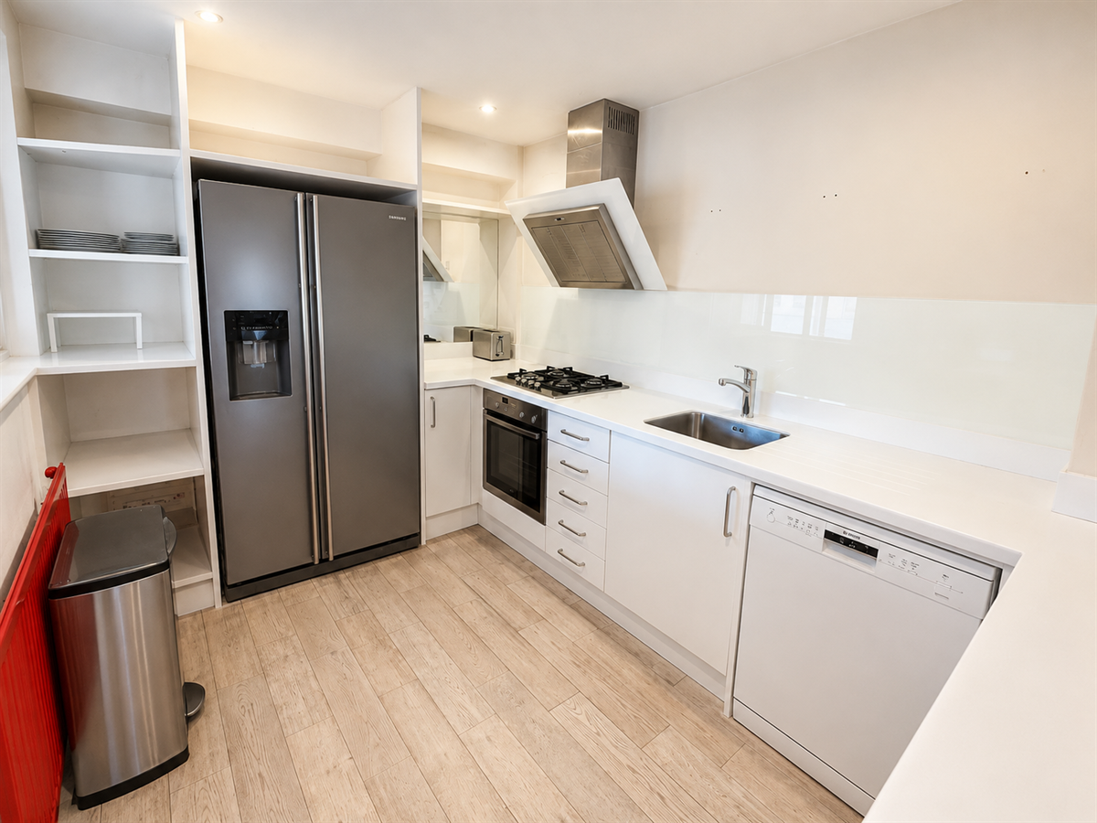 Flat Garway Road in City of Westminster