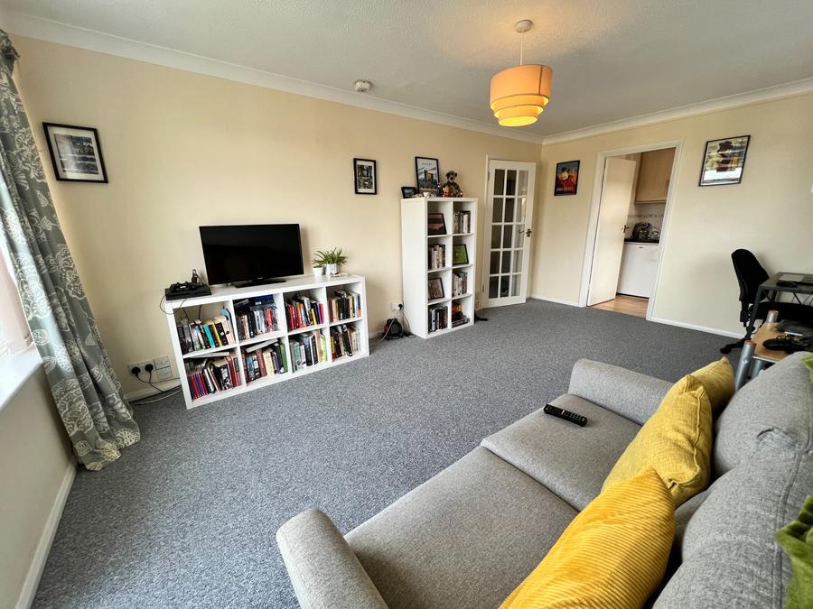 Flat Wallace Avenue in Worthing