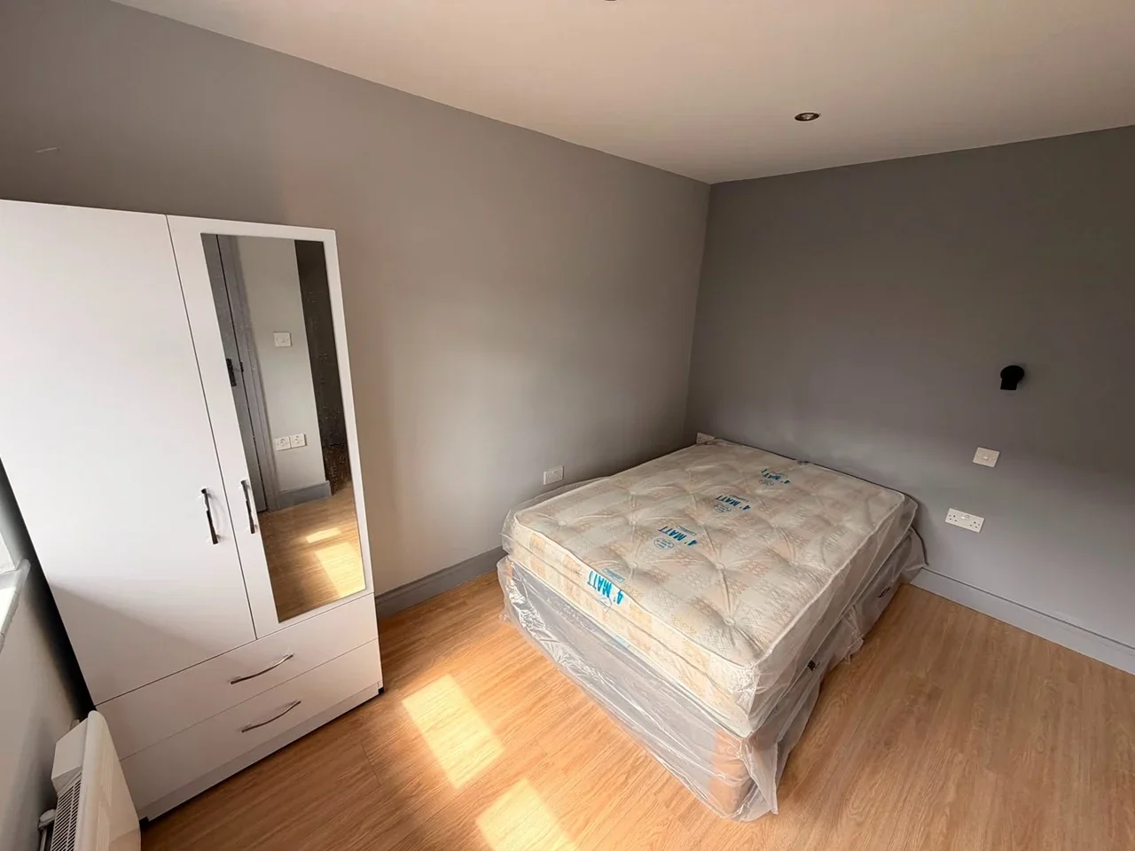 Flat Medhurst Crescent in Gravesham