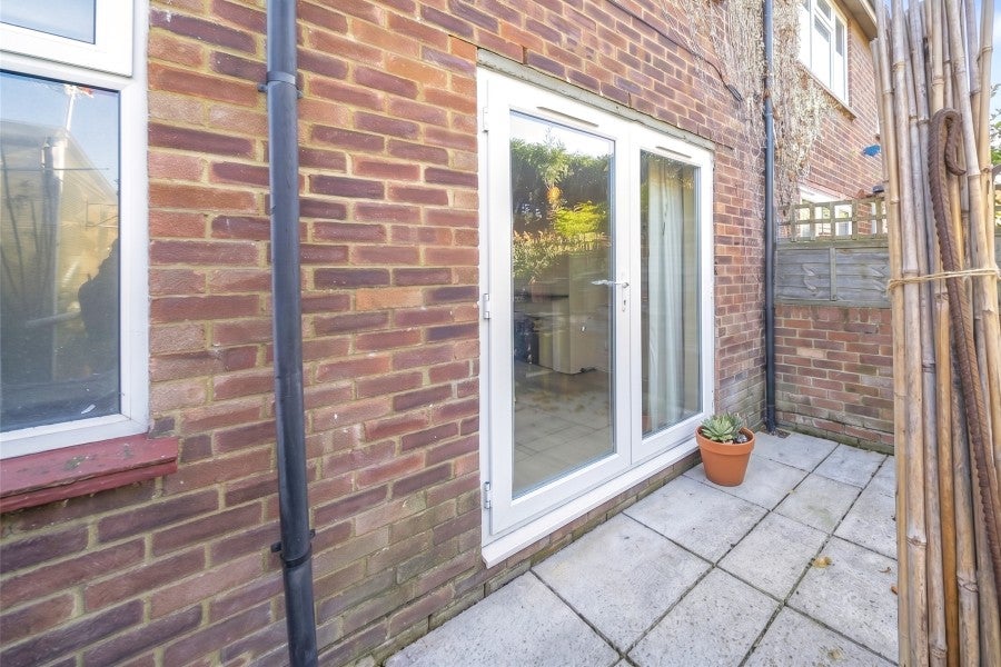 Flat Meadow Way in Surrey Heath