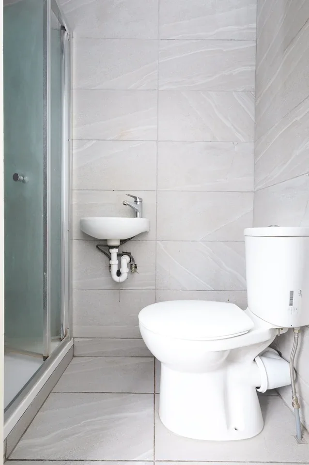 Flat Varcoe Gardens in Greater London