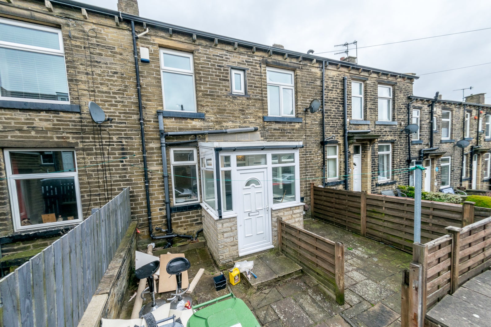 Flat Derby Street in Bradford