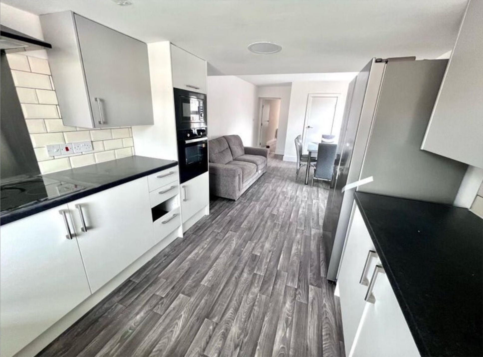 Flat Cassell Road in Bristol