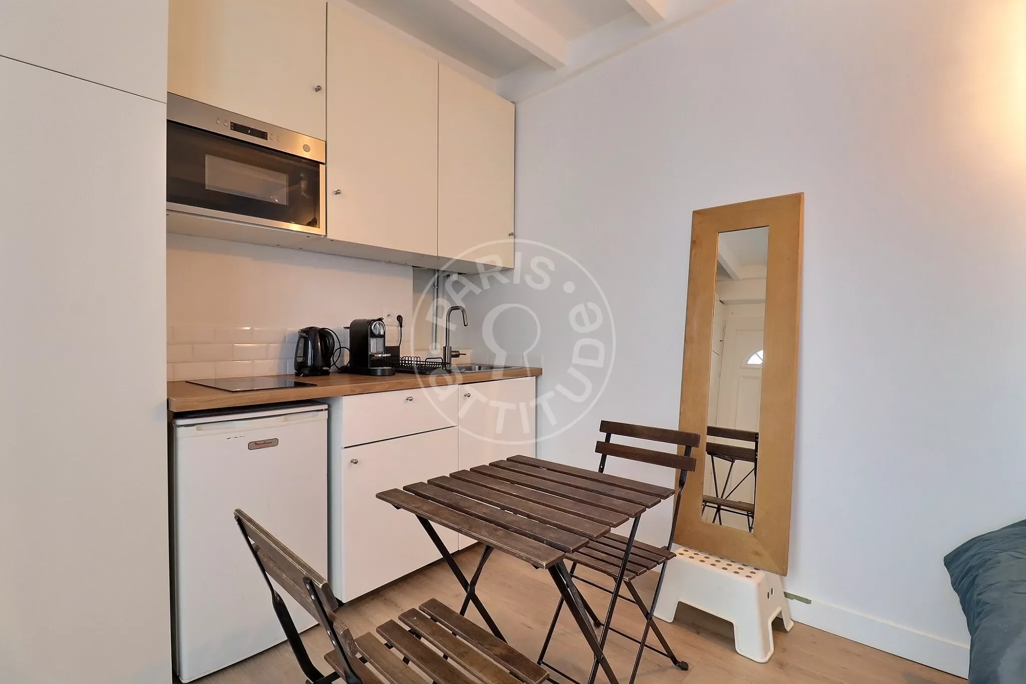 Appartement Rue du Faubourg Saint-Martin à Paris