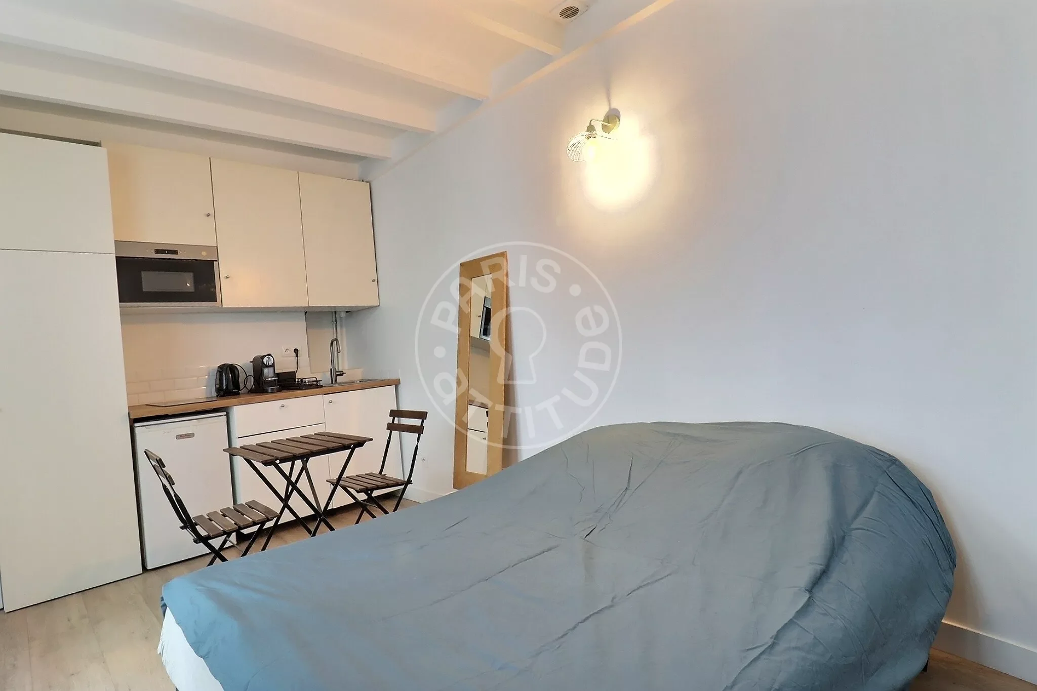 Appartement Rue du Faubourg Saint-Martin à Paris