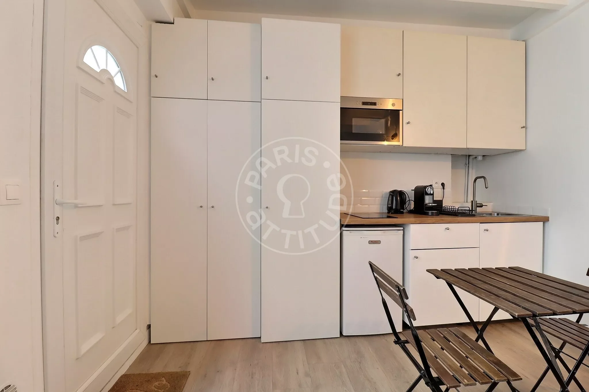 Appartement Rue du Faubourg Saint-Martin à Paris