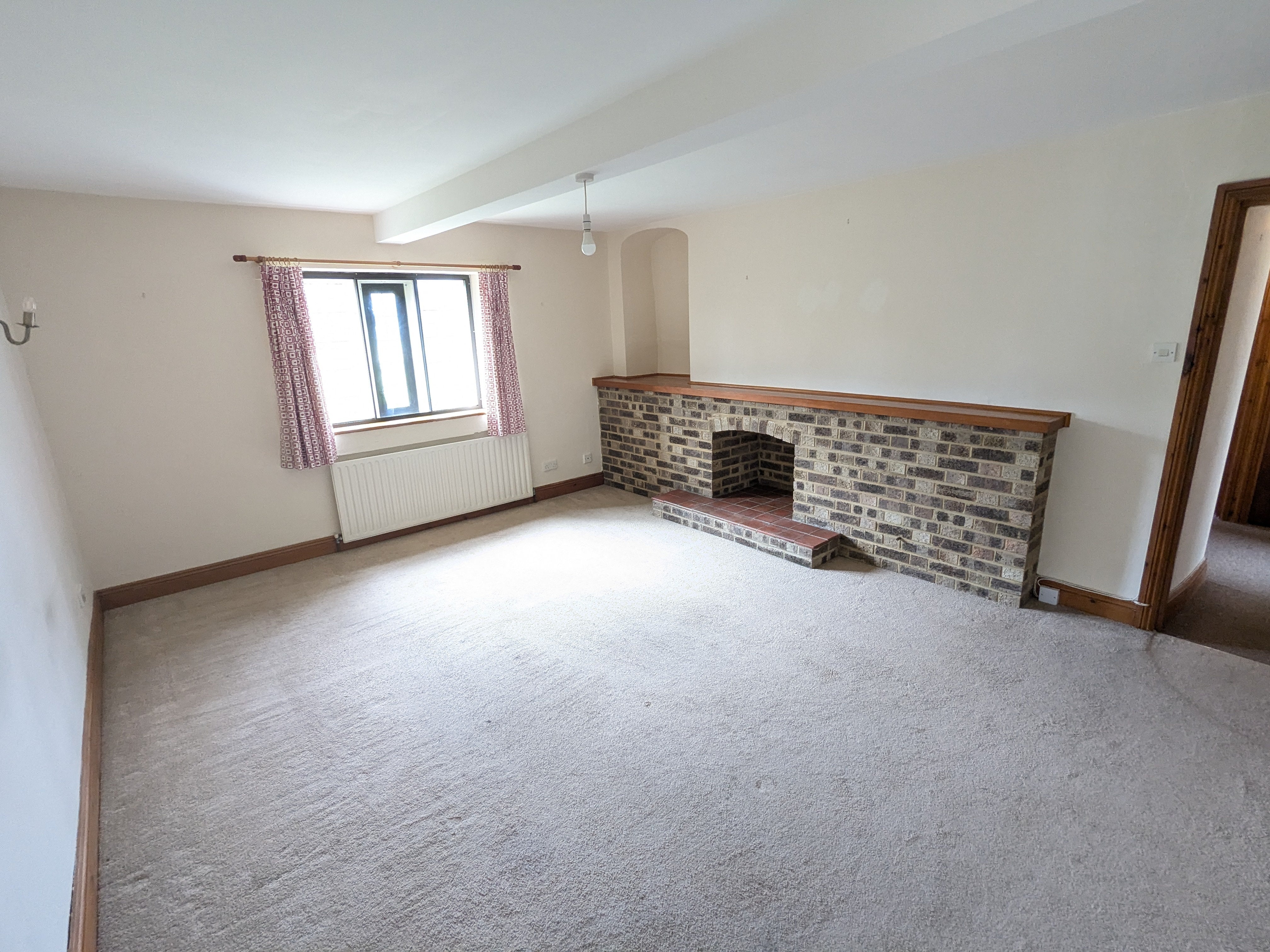 Flat Ryefields Close in West Coker