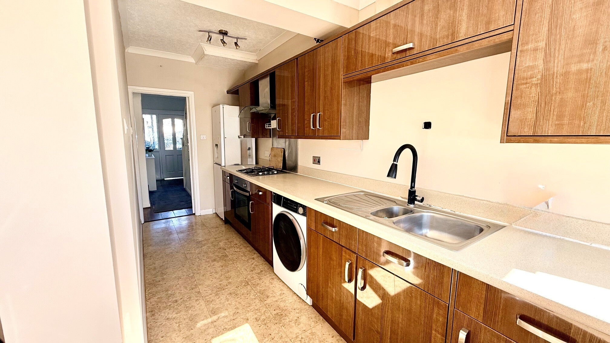 House Roding Lane North in Greater London