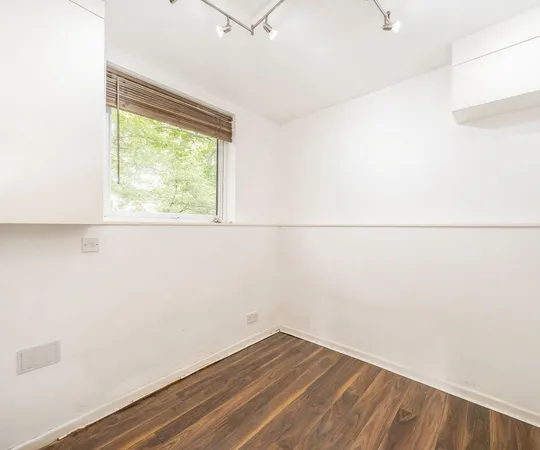 House Victoria Villas in Greater London