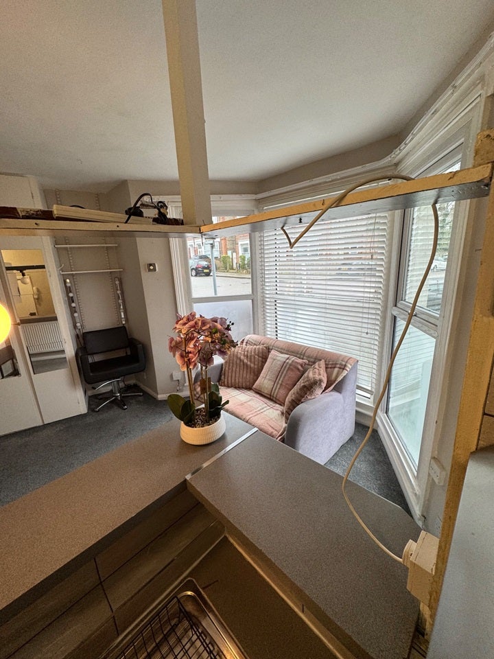 Flat Mountfield Road in Greater London