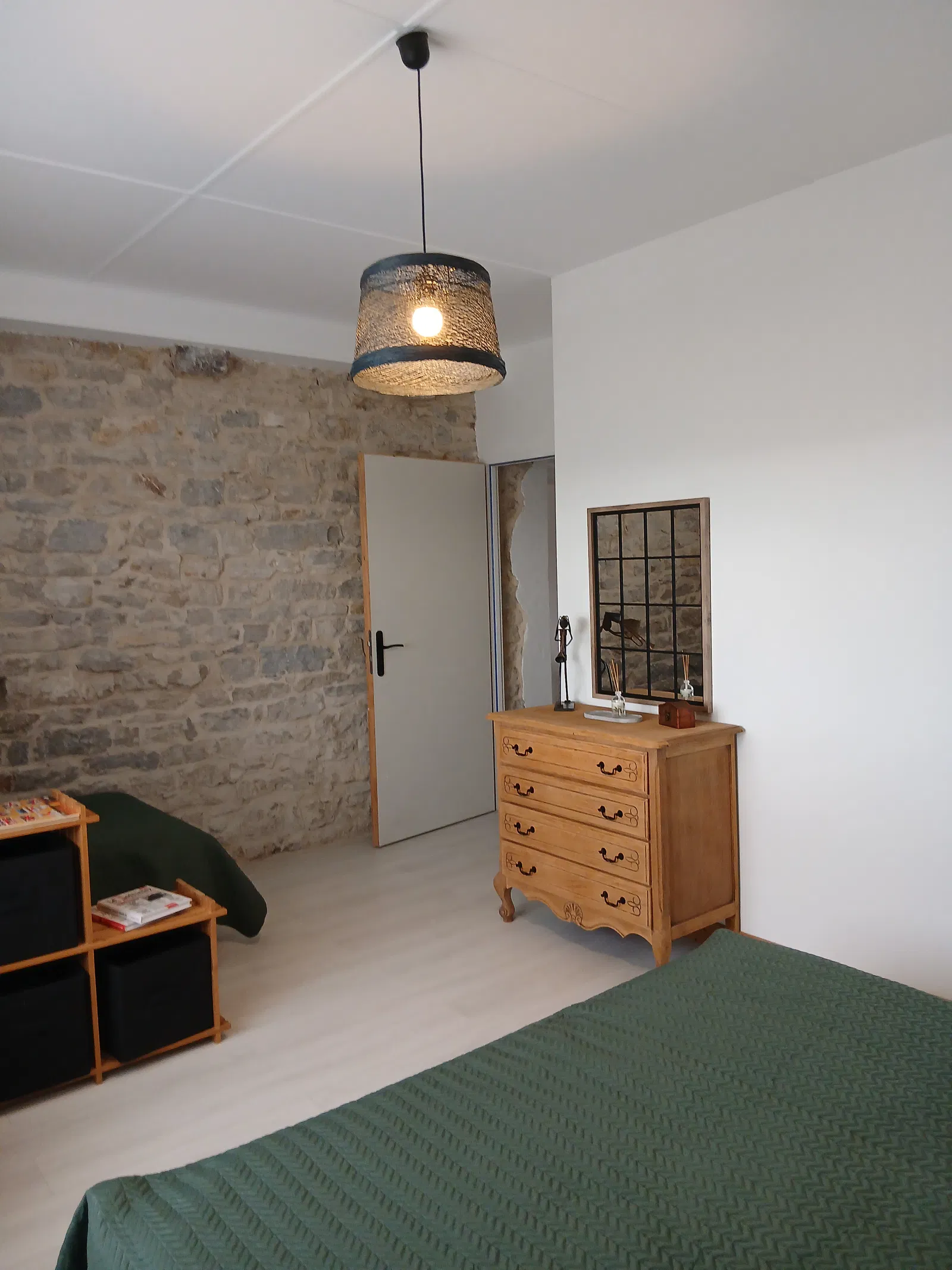 Room Route de Lons-le-Saunier in Arinthod