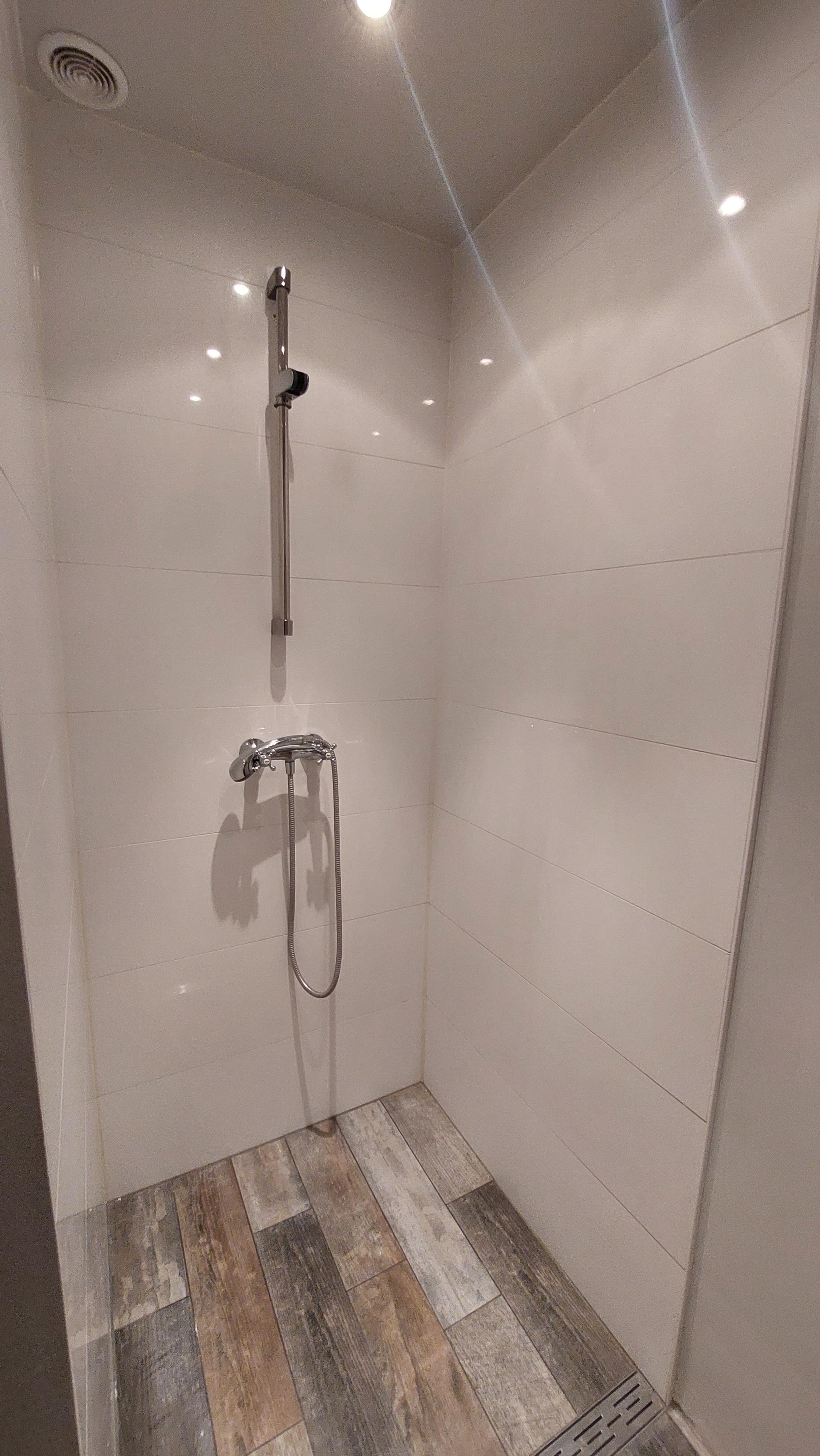 Kamer te huur: Dorpsstraat, Lunteren