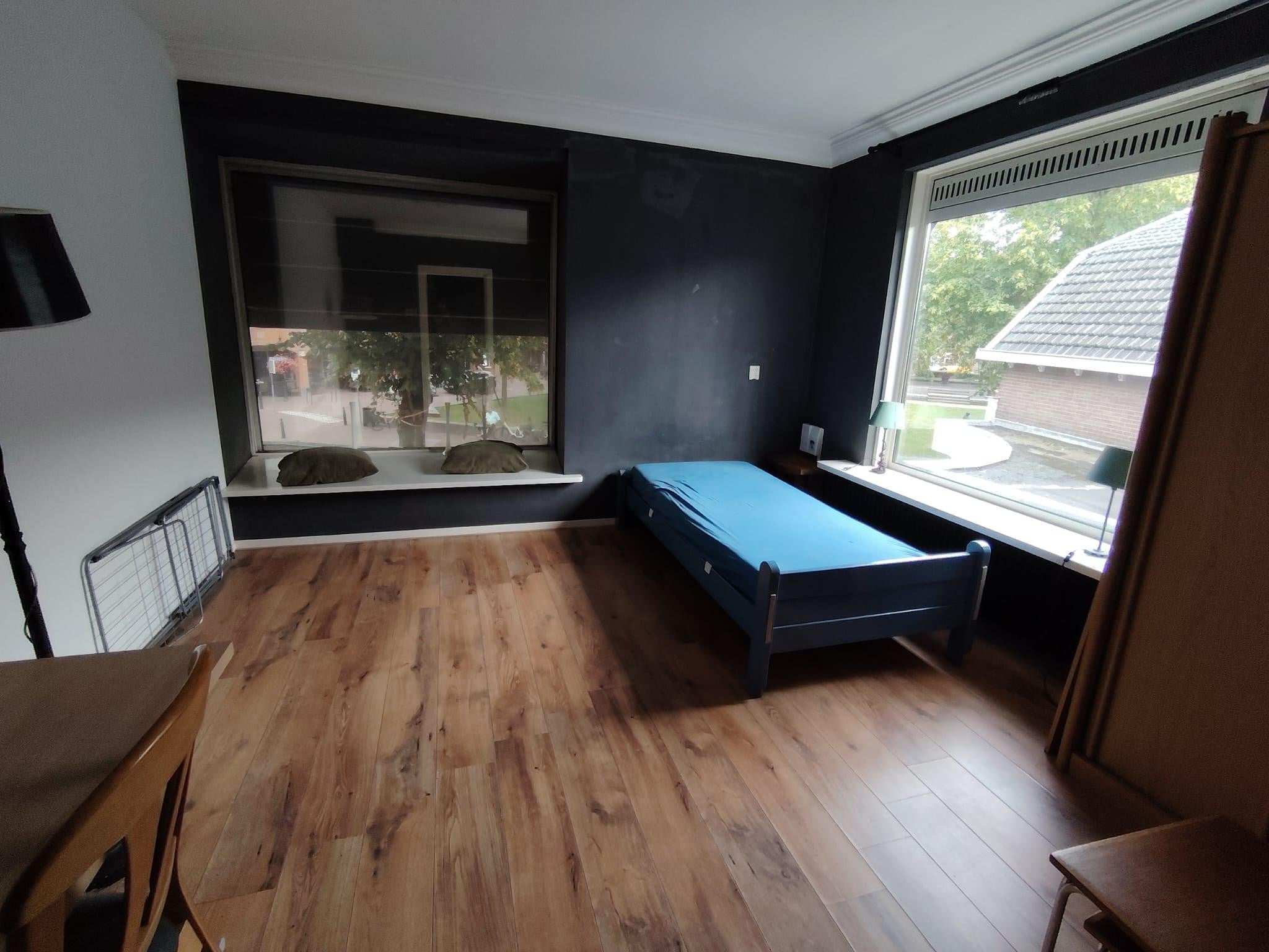 Kamer te huur: Dorpsstraat, Lunteren