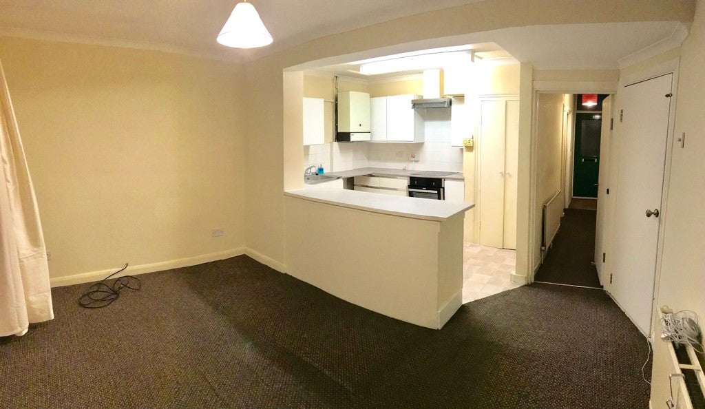 Flat Balfour Road in Greater London