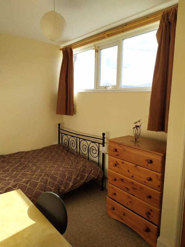 Room Darwin Close in Coventry