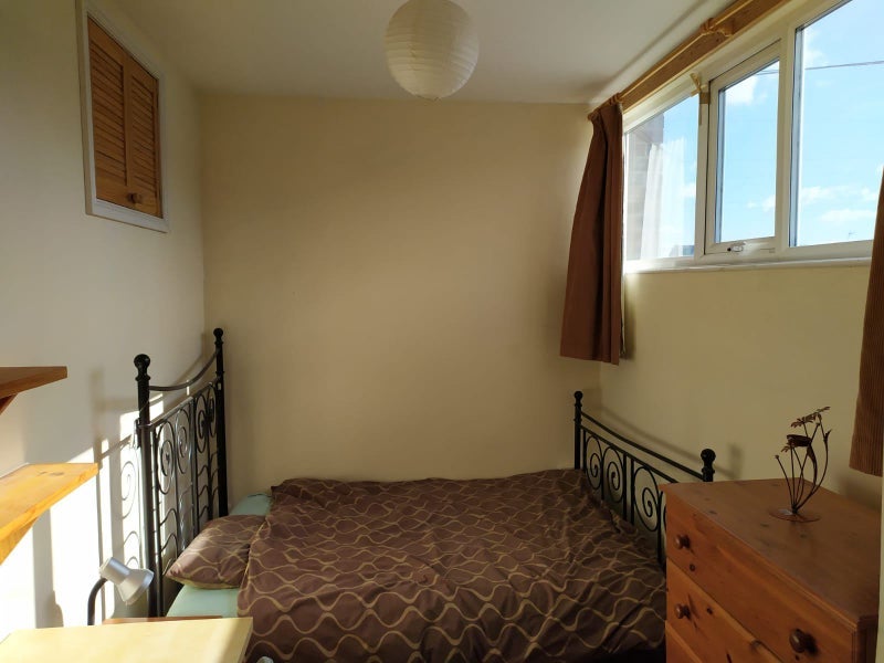 Room Darwin Close in Coventry