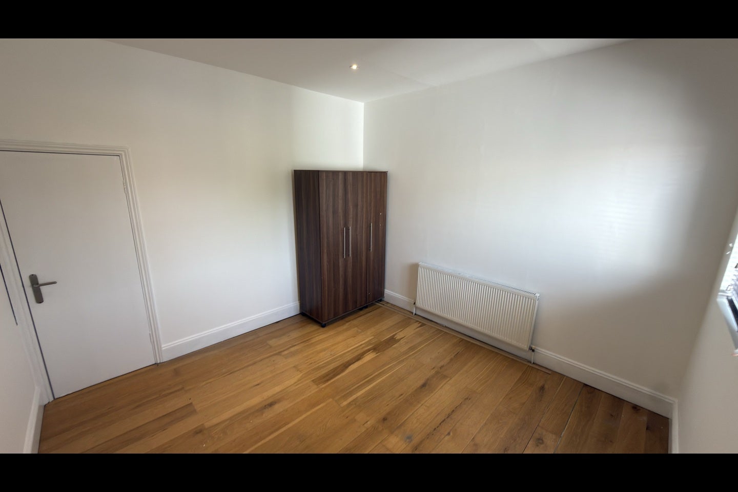 Flat Beaconsfield Road in Greater London