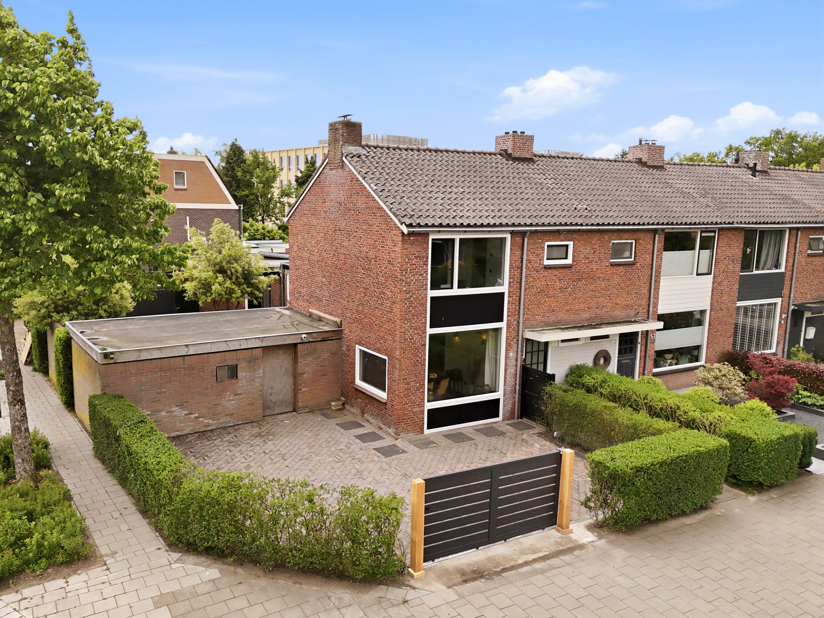 Huis Jan Th. Tooroplaan 155 in Ede