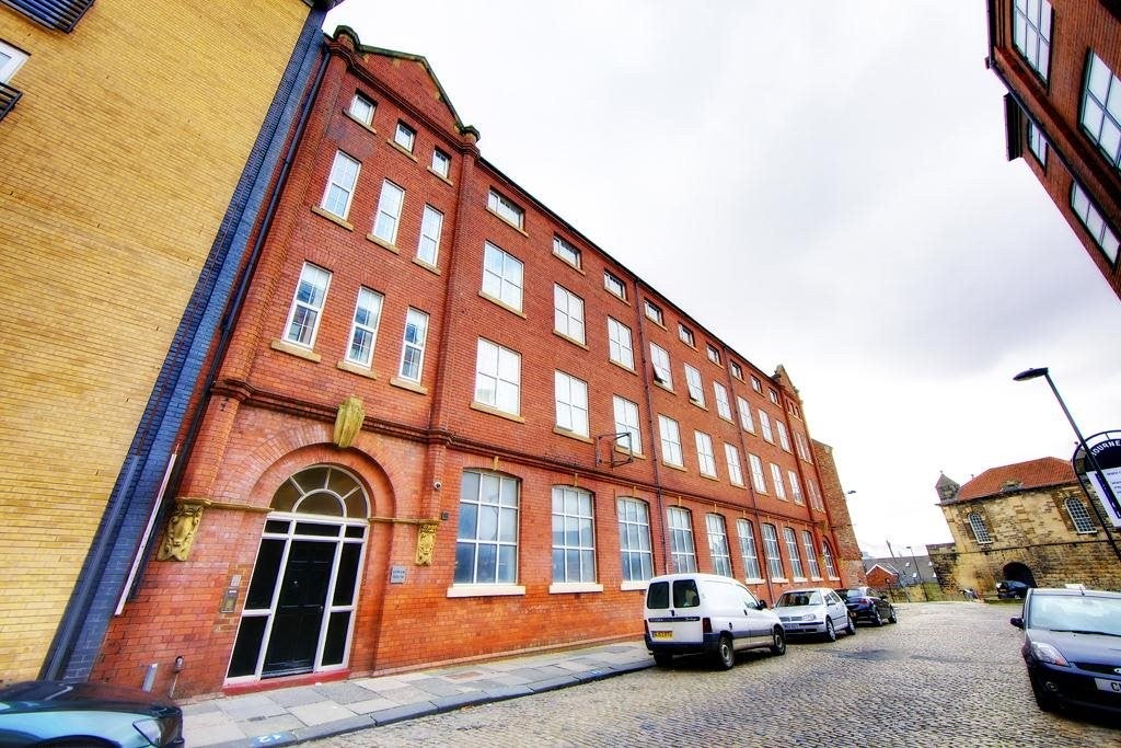 Flat Melbourne Street in Newcastle upon Tyne