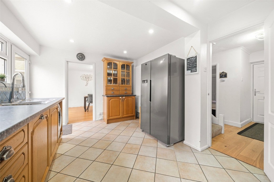 House Oaktree Way in Sandhurst