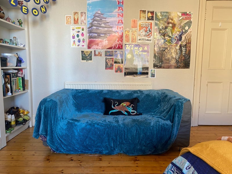 Room Strathfillan Road in City of Edinburgh