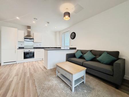 Flat Carters Rise in Holybrook
