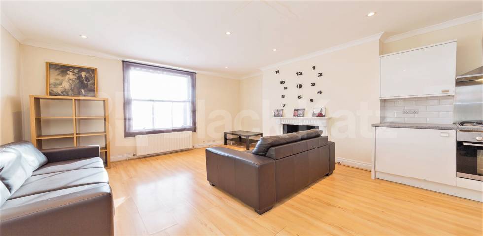 Flat Iverson Road in Greater London