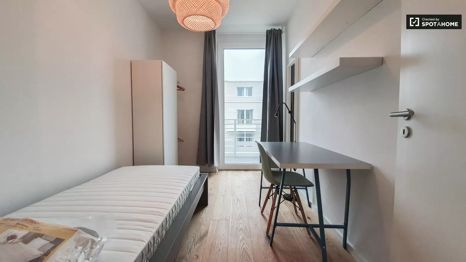 Zimmer Nazarethkirchstraße in Berlin