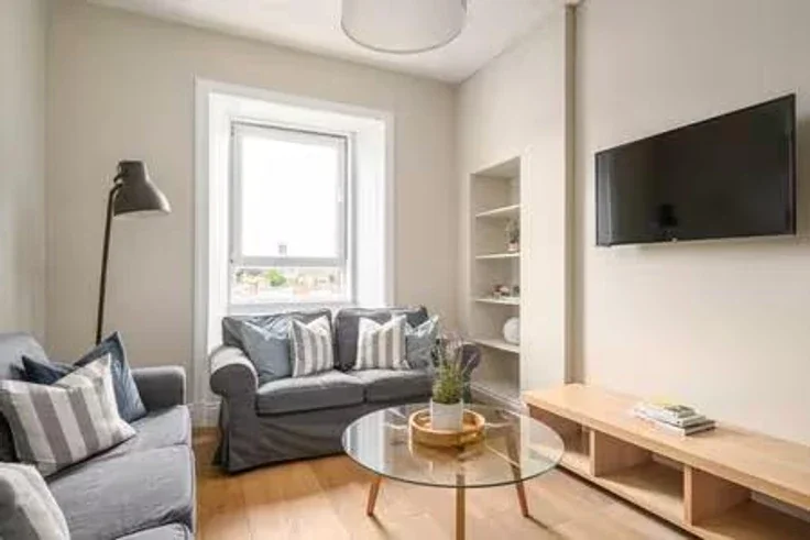 Flat Rodney Street in City of Edinburgh