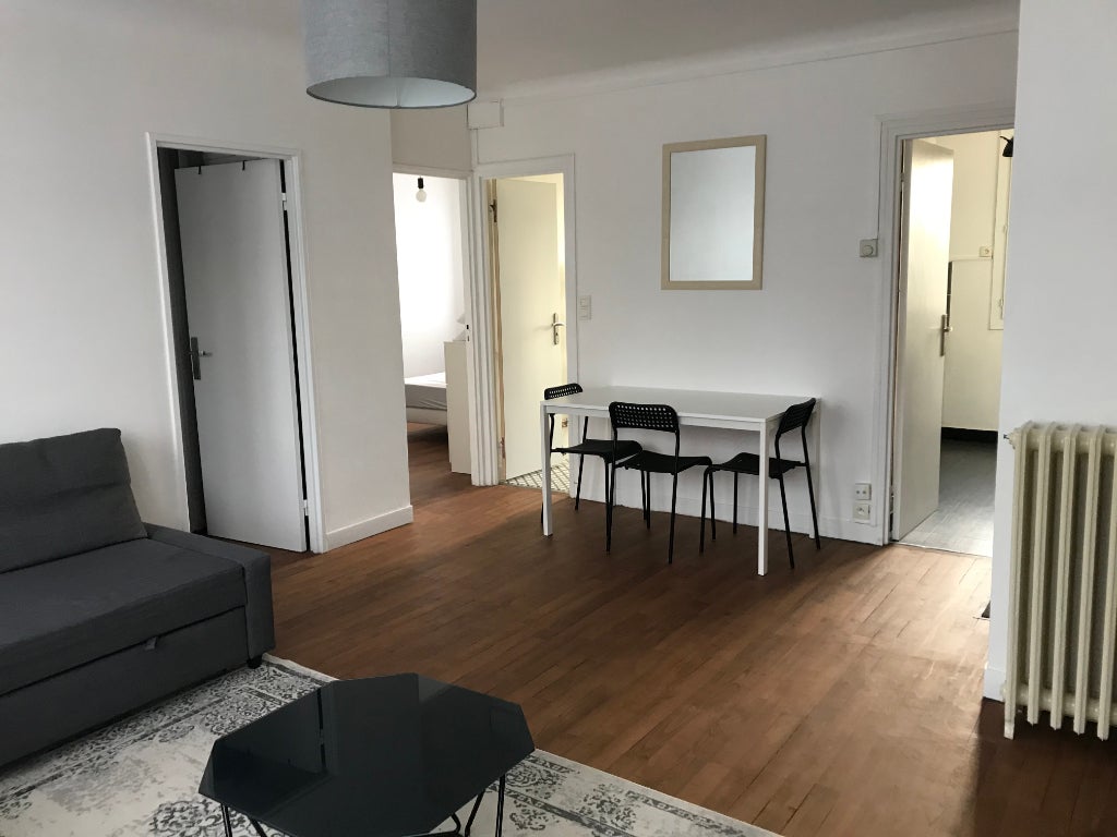 Flat Avenue des Français Libres in Rennes