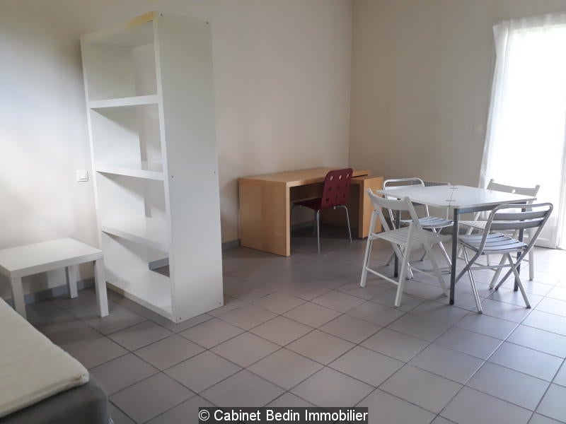 Flat Rue Edmond Grangeneuve in Pessac
