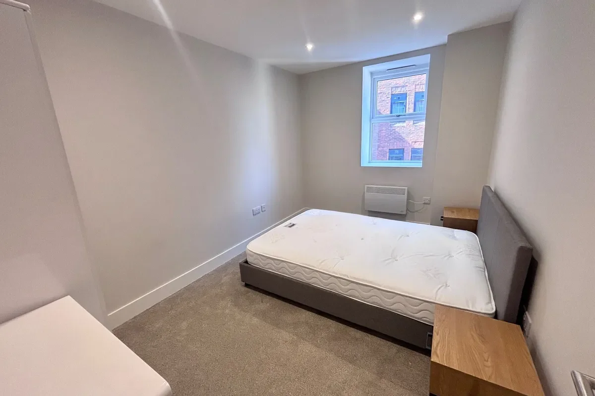Flat Lowgate in Hull