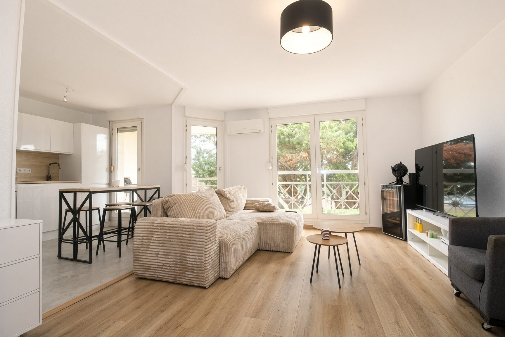 Flat Avenue Jean Monnet in Ramonville-Saint-Agne