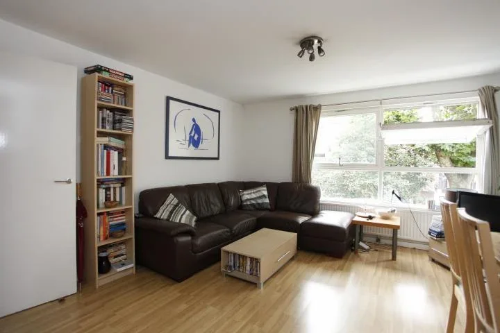 Flat Cunningham Place in City of Westminster